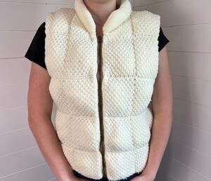 Pronto Vintage Knit Sweater Quilted Puffer Vest Women's size Medium Off White